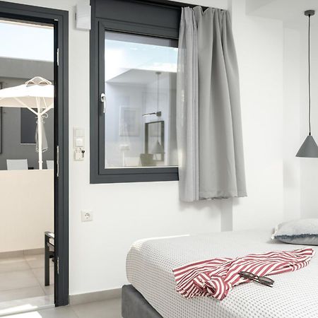Cove Suites Nea Iraklitsa Buitenkant foto