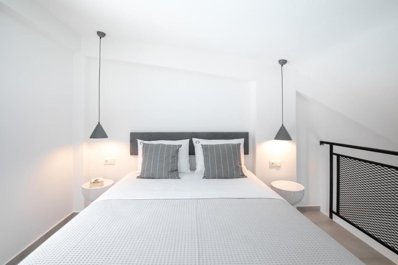 Cove Suites Nea Iraklitsa Buitenkant foto