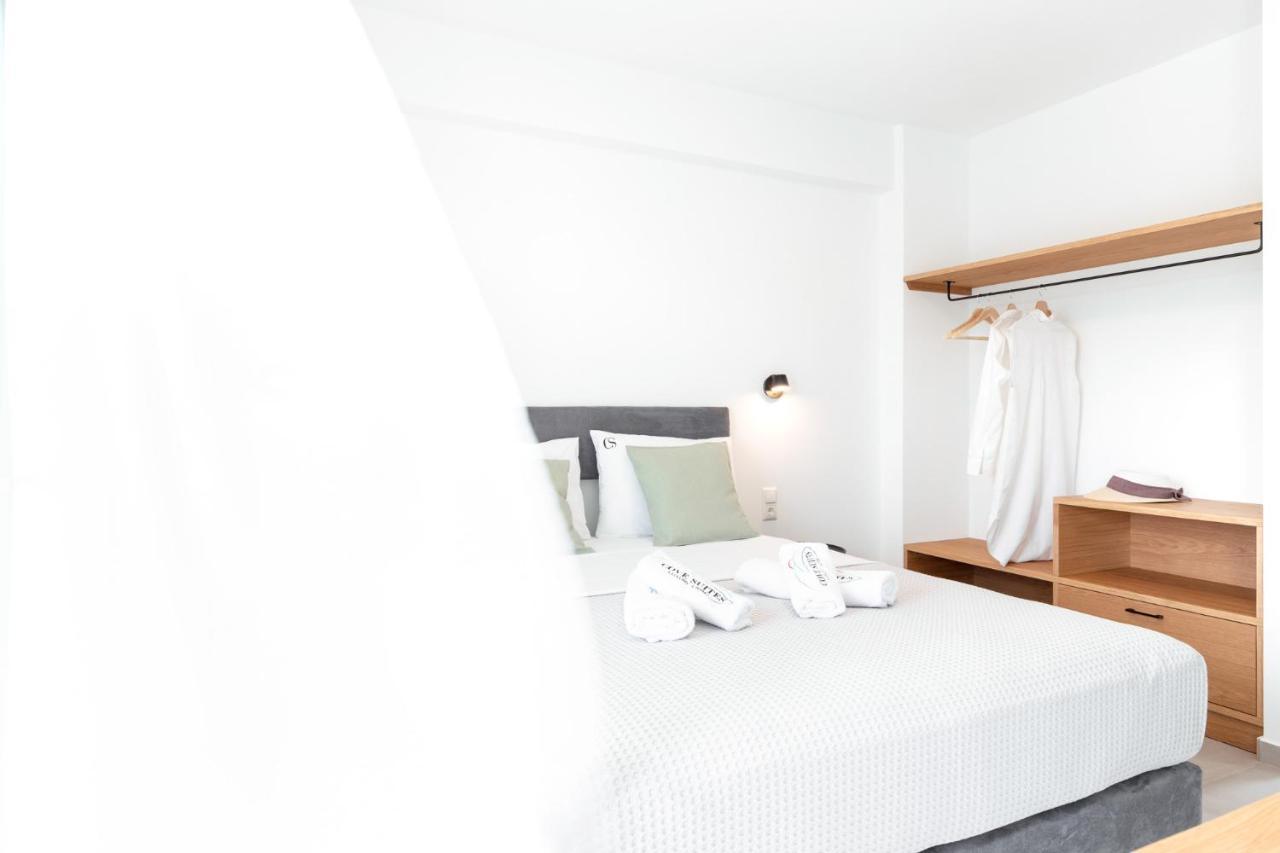 Cove Suites Nea Iraklitsa Buitenkant foto